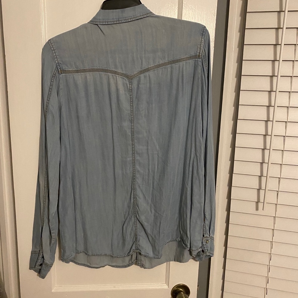 Collared Button down - Picture 3 of 3